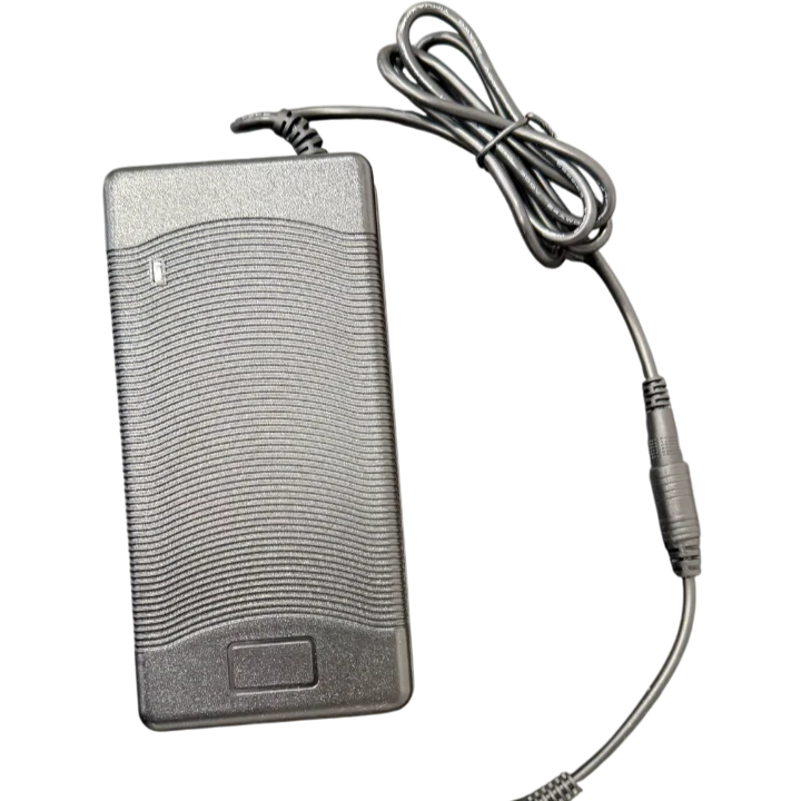 Caricabatteria 54.6V - 2.0A per Monopattino Elettrico (attacco 3pin piccolo)