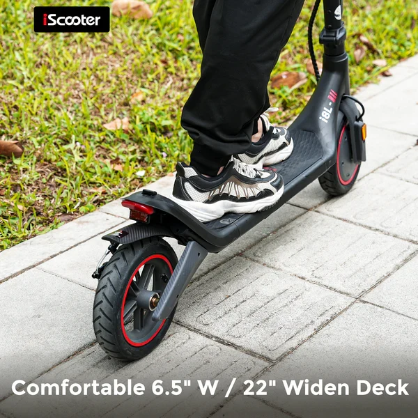 iScooter i8L Electric Scooter 350W Motor 18 Miles