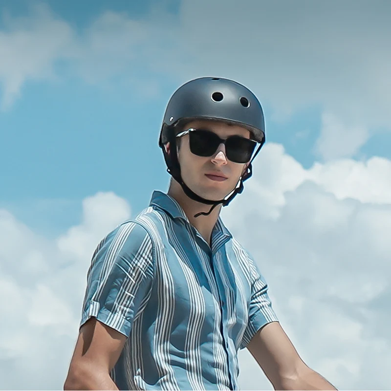 E-Scooter helm mit Rücklicht für Erwachsene