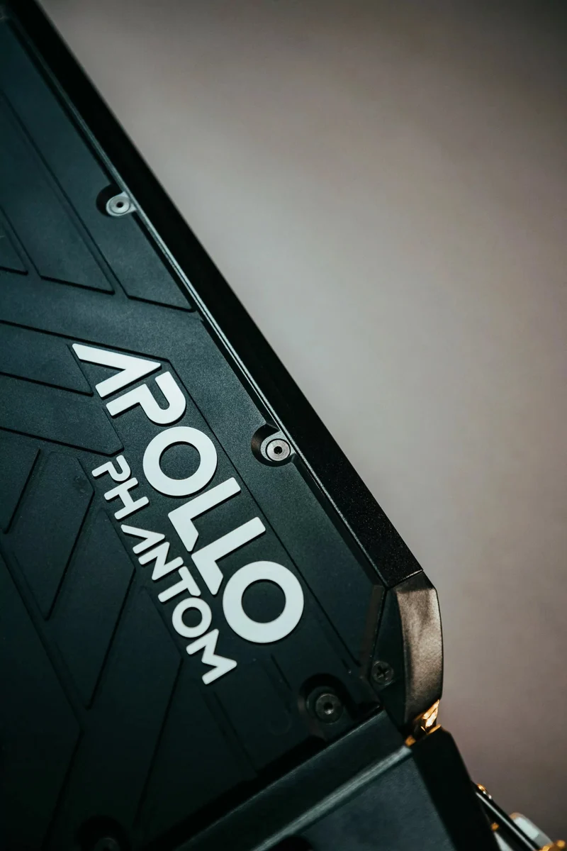 Apollo Phantom V2 (2022) Electric Scooter