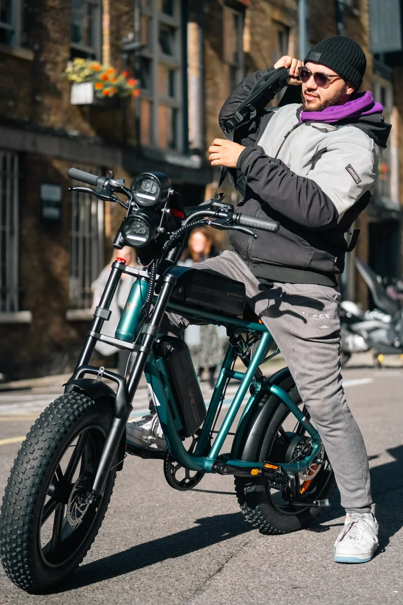 Engwe M20 Electric Cruiser Bike (Single Battery)