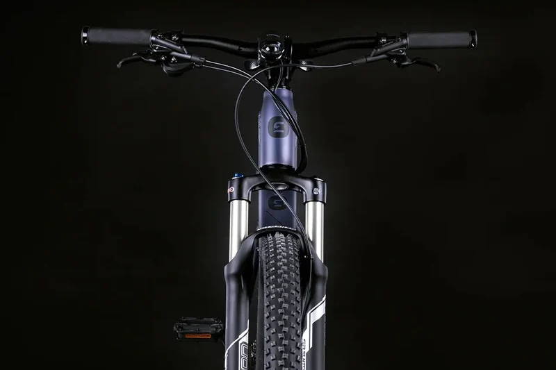 MTB - ADVENTURE SMART Bicicletta Elettrica | ECONIC ONE | Batteria 36V 12.7AH | Autonomia 100 km with Eco assistance level | FRENI Idraulici Shimano Deore BR MT201 | PNEUMATICI Vittoria Evolution 29" 1,90"