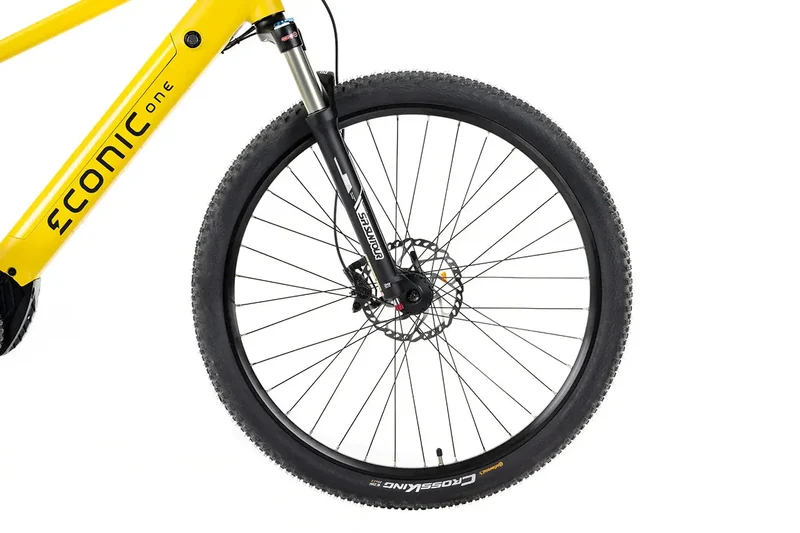 MTB - ADVENTURE SMART Bicicletta Elettrica | ECONIC ONE | Batteria 36V 12.7AH | Autonomia 100 km with Eco assistance level | FRENI Idraulici Shimano Deore BR MT201 | PNEUMATICI Vittoria Evolution 29" 1,90"