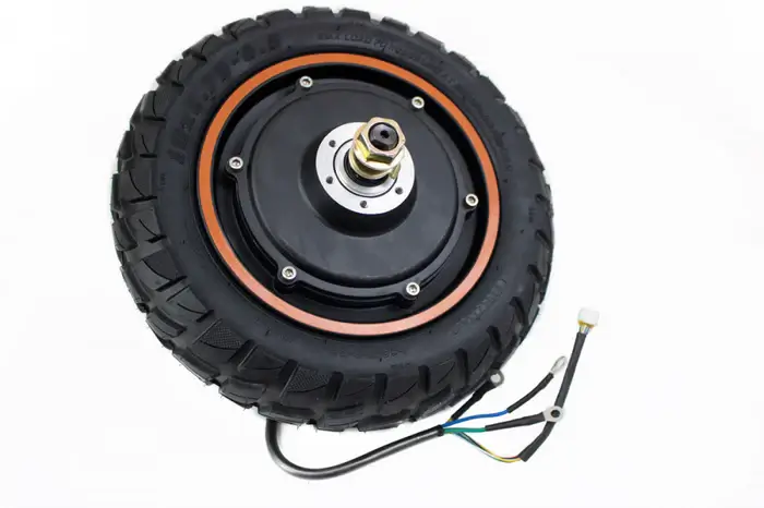 Motore Kukirin G3 con pneumatico