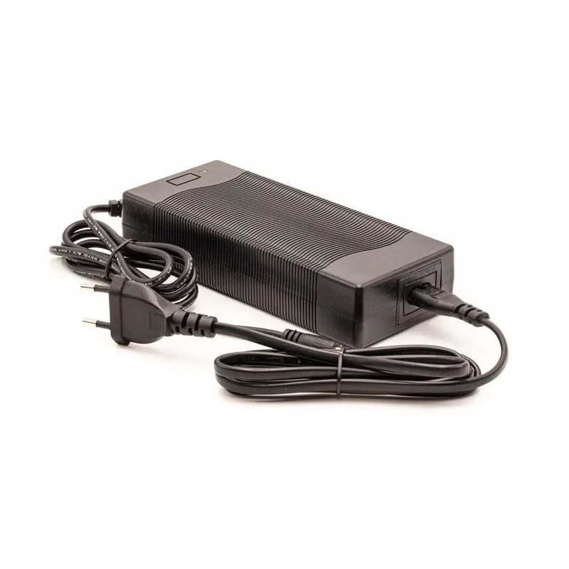 CARICABATTERIA 48V, 2A compatibile con monopattino elettrico SCRAMBLER CROSS-E SPORT
