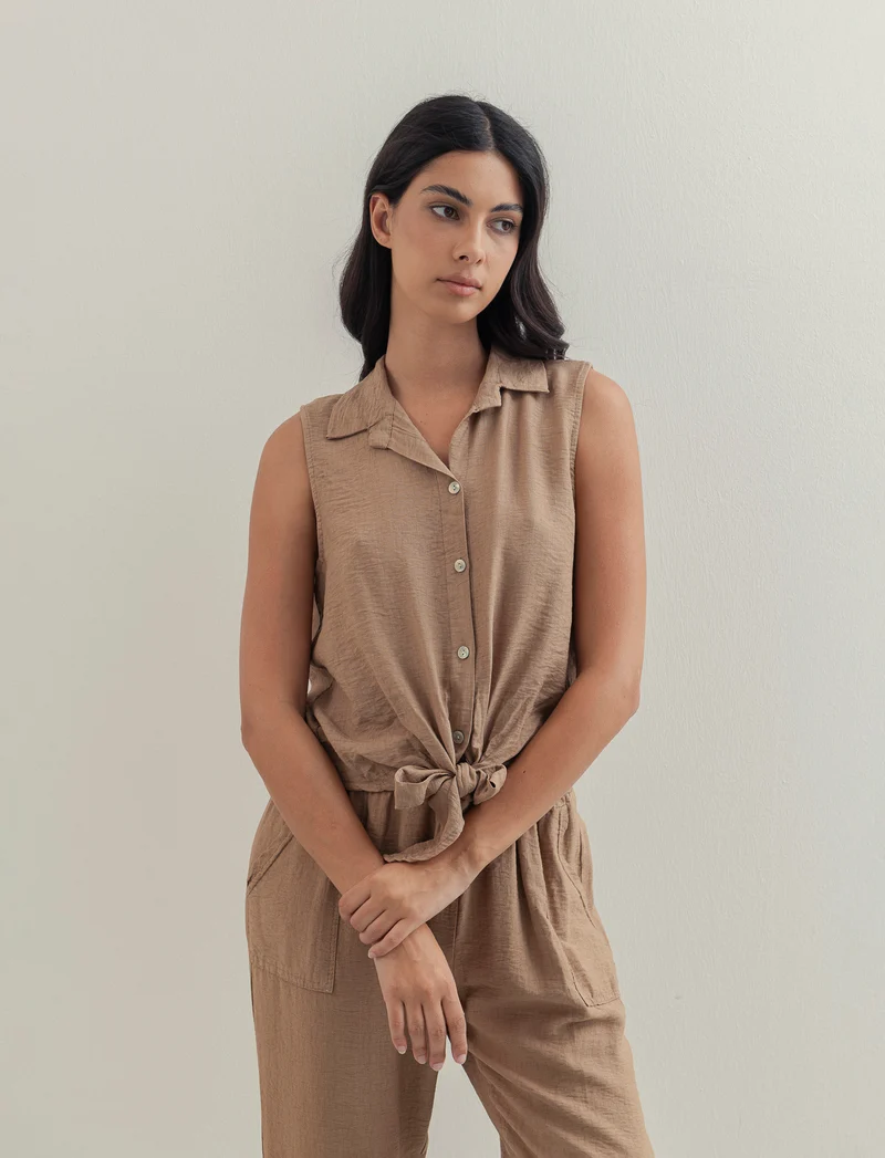 Camicia smanicata - Cammello