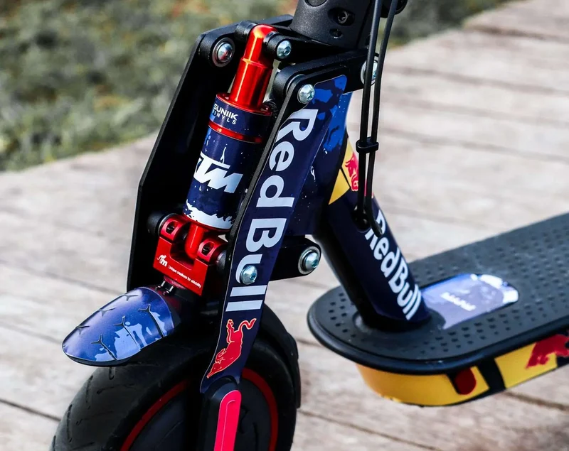 ADESIVI RedBull (BLU) per personalizzare il tuo monopattino XIAOMI o simili