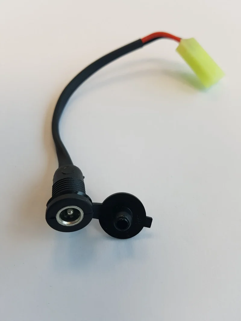 PORTA DI RICARICA per Monopattino Elettrico Jeep/ DUCATI e Aprilia