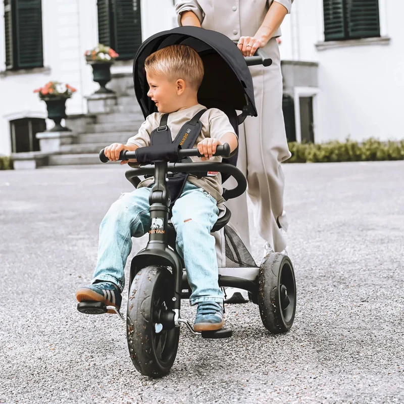 Triciclo Explorer Luxe con maniglione - Pieghevole con cestino nero
