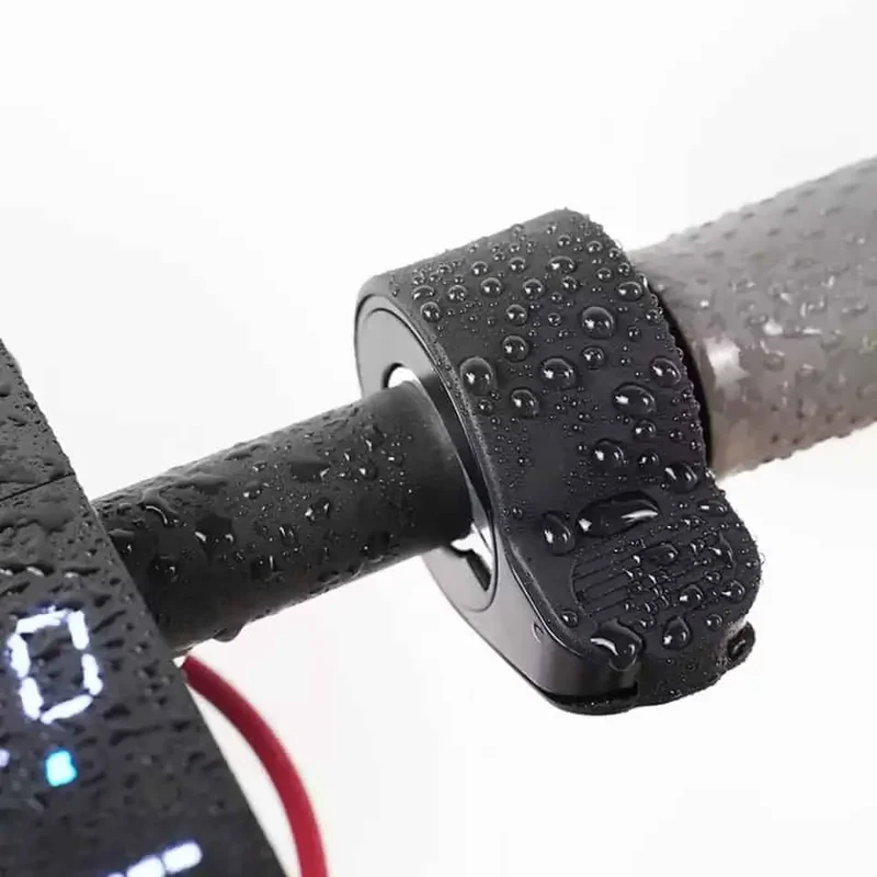 PROTEZIONE dell'acceleratore/finitura per scooter elettrico