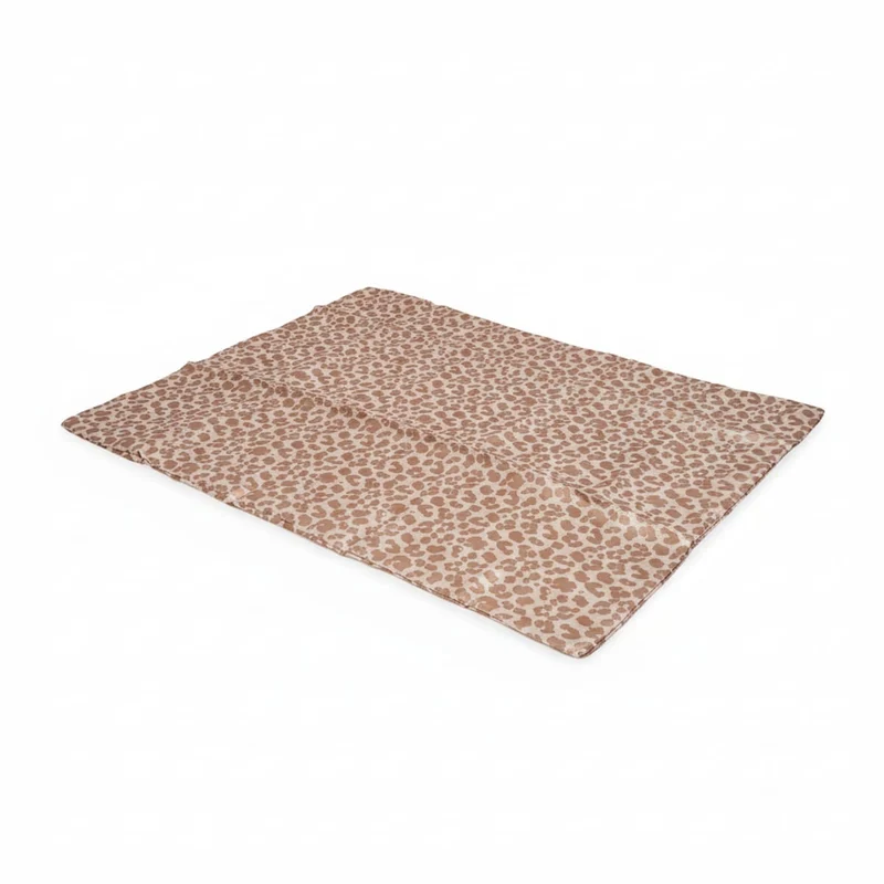 Federa Cuscino Satin Leopardata Elegante - Rosa