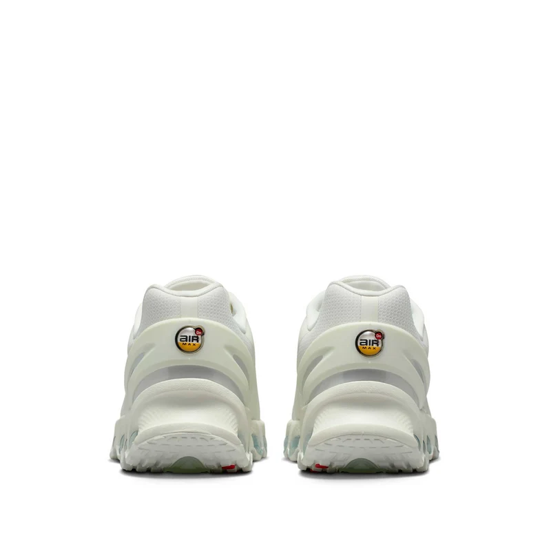 W Air Max Dn8