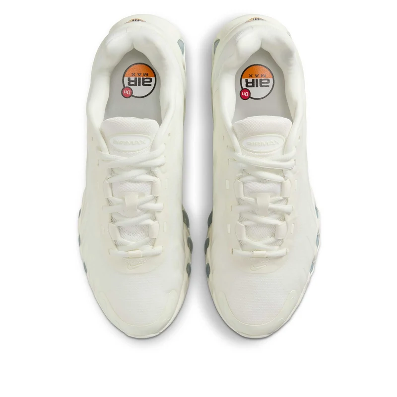 W Air Max Dn8