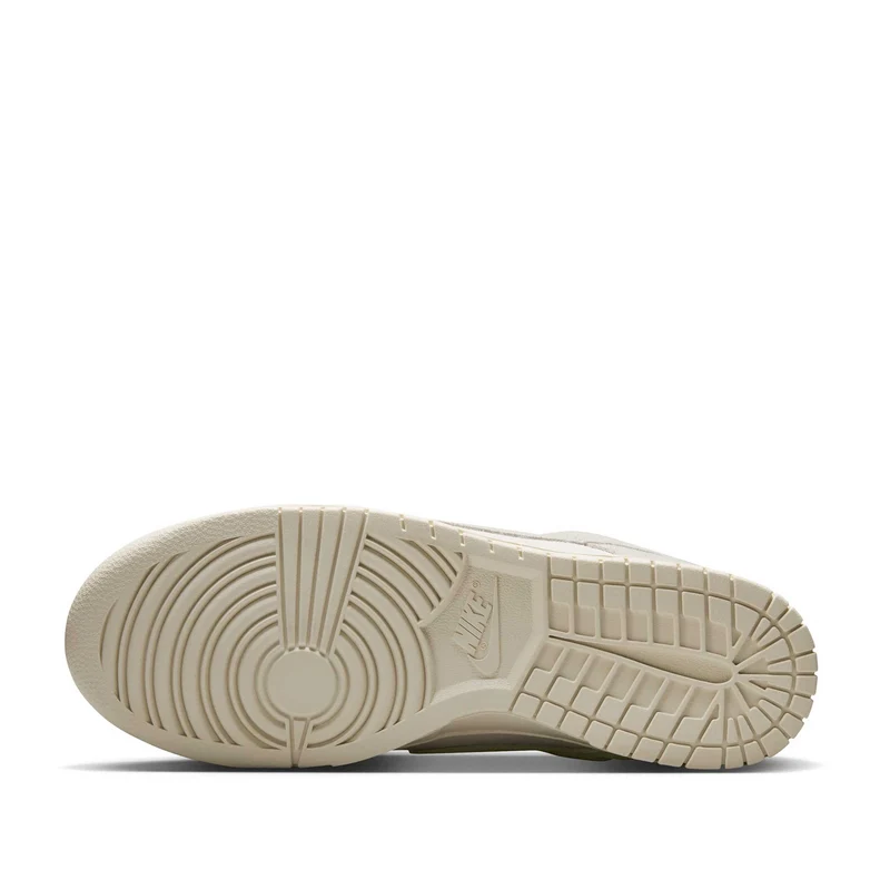 Dunk Low Retro Se