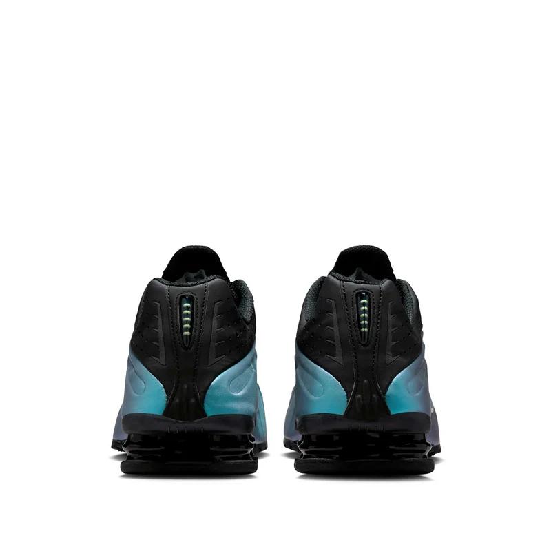 Shox R4