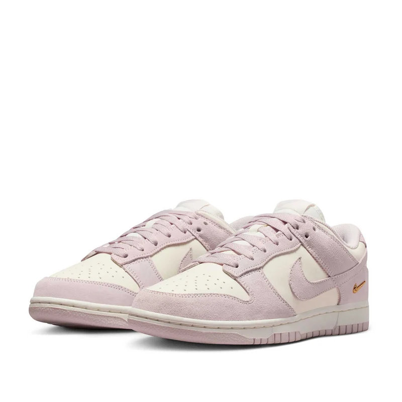 W Dunk Low Se