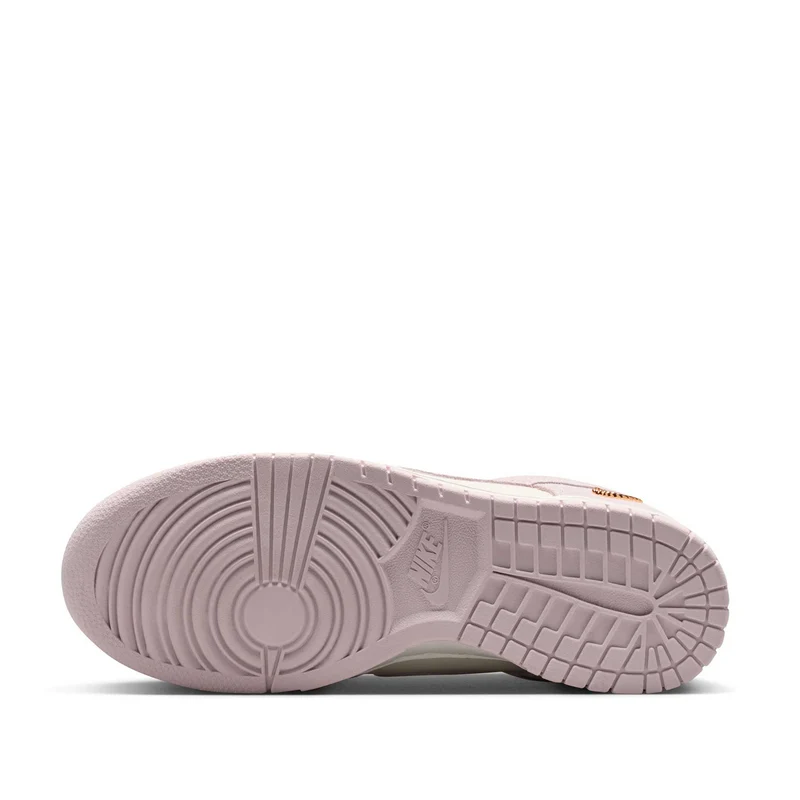 W Dunk Low Se