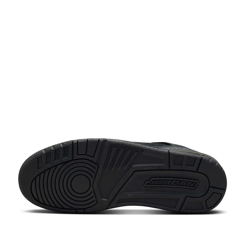 Jordan Spizike Low