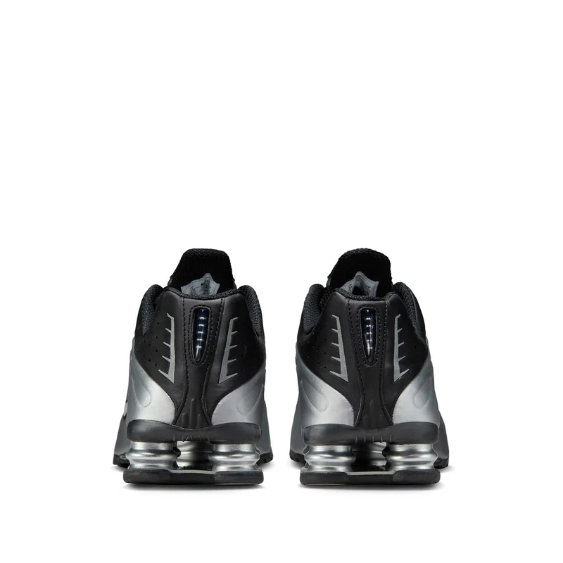 Shox R4