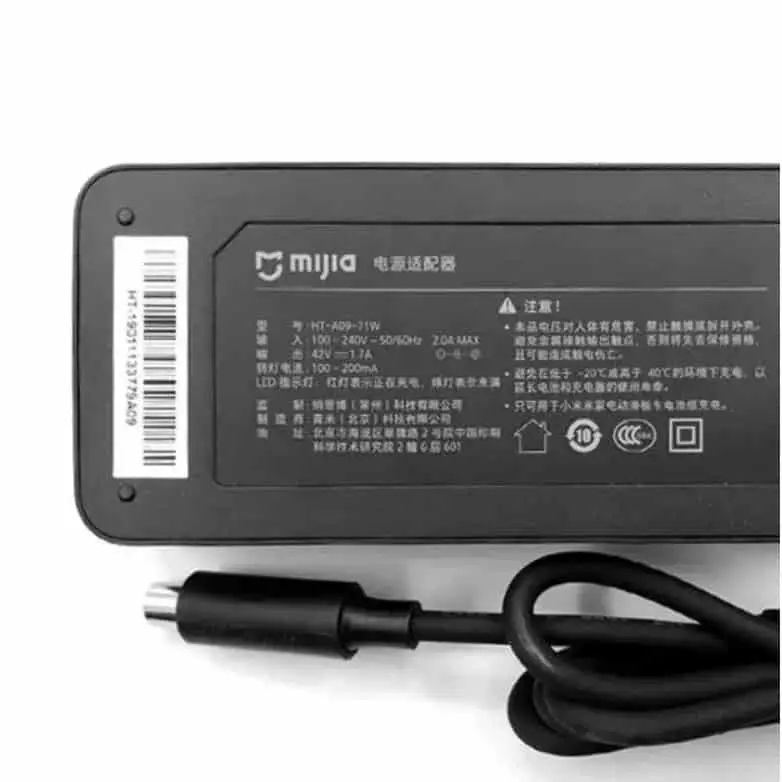 CARICATORE Originale Xiaomi M365, Essential, 1S, Pro / 2, Ninebot ES1, ES2