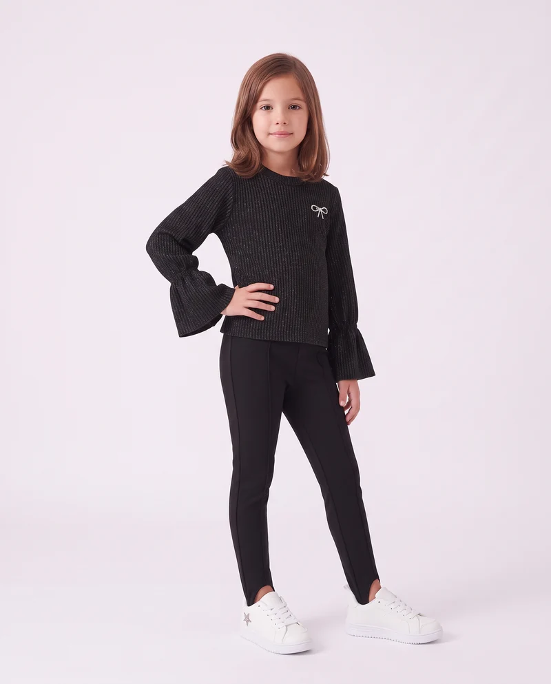 Pullover brillantinato con spilla gioiello - Nero