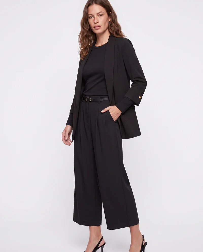 Pantaloni ampi con pences e cintura - Nero