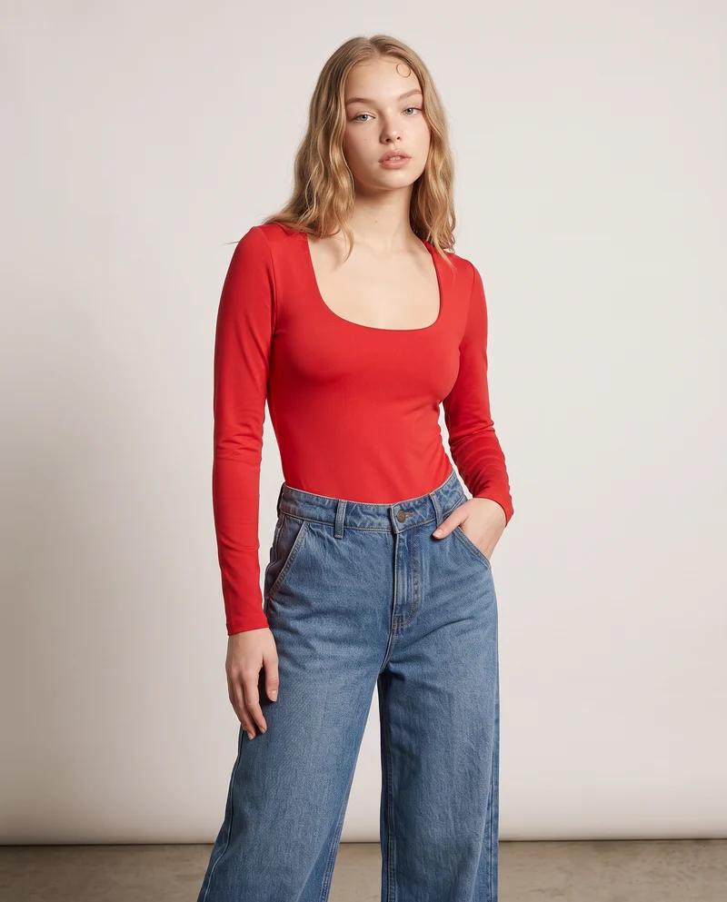 Body a manica lunga con scollo profondo - Rosso
