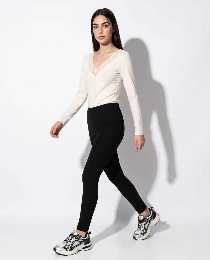 T-shirt manica lunga scollo a V - Avorio