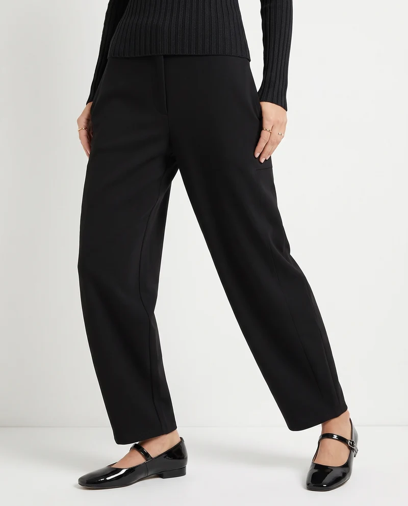 Pantalone con elastico e tasche laterali - Nero