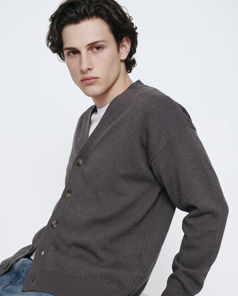 Maglia Cardigan con Scollo a V e Bottoni - Grigio