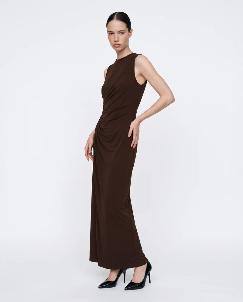 Vestito lungo drappeggiato con spacco - Moro