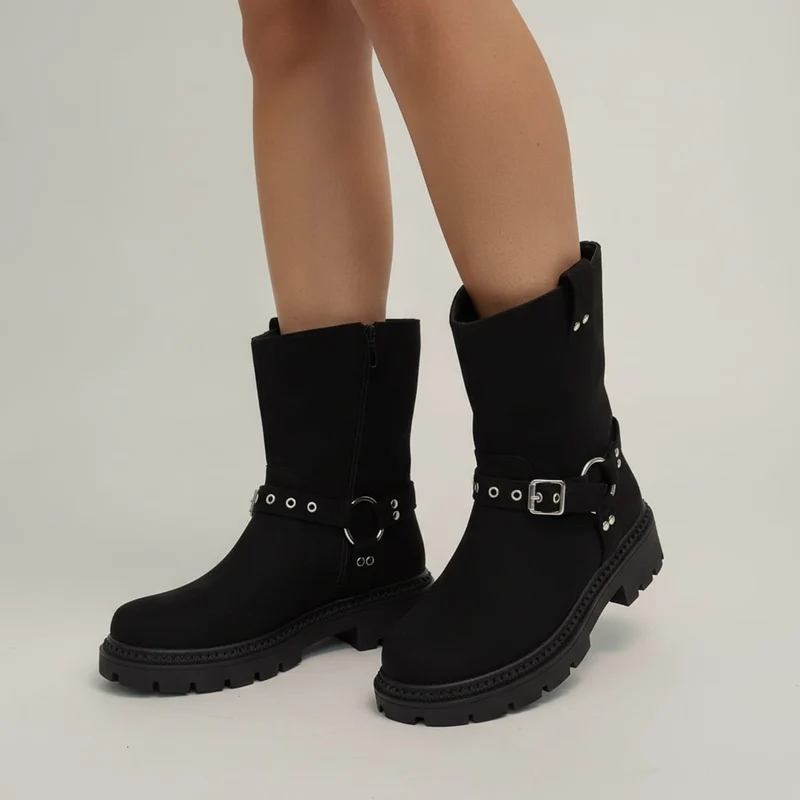 Biker scamosciato con fibbie nere - Nero