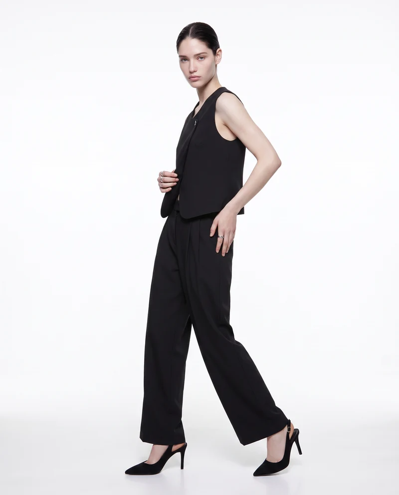 Pantaloni classici con pinches eleganti - Nero