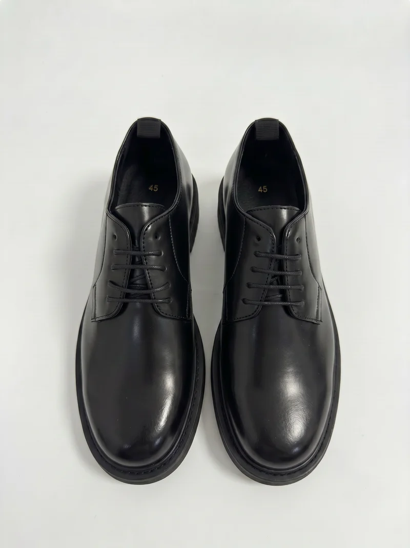 Scarpa stringata uomo in poliuretano - Nero