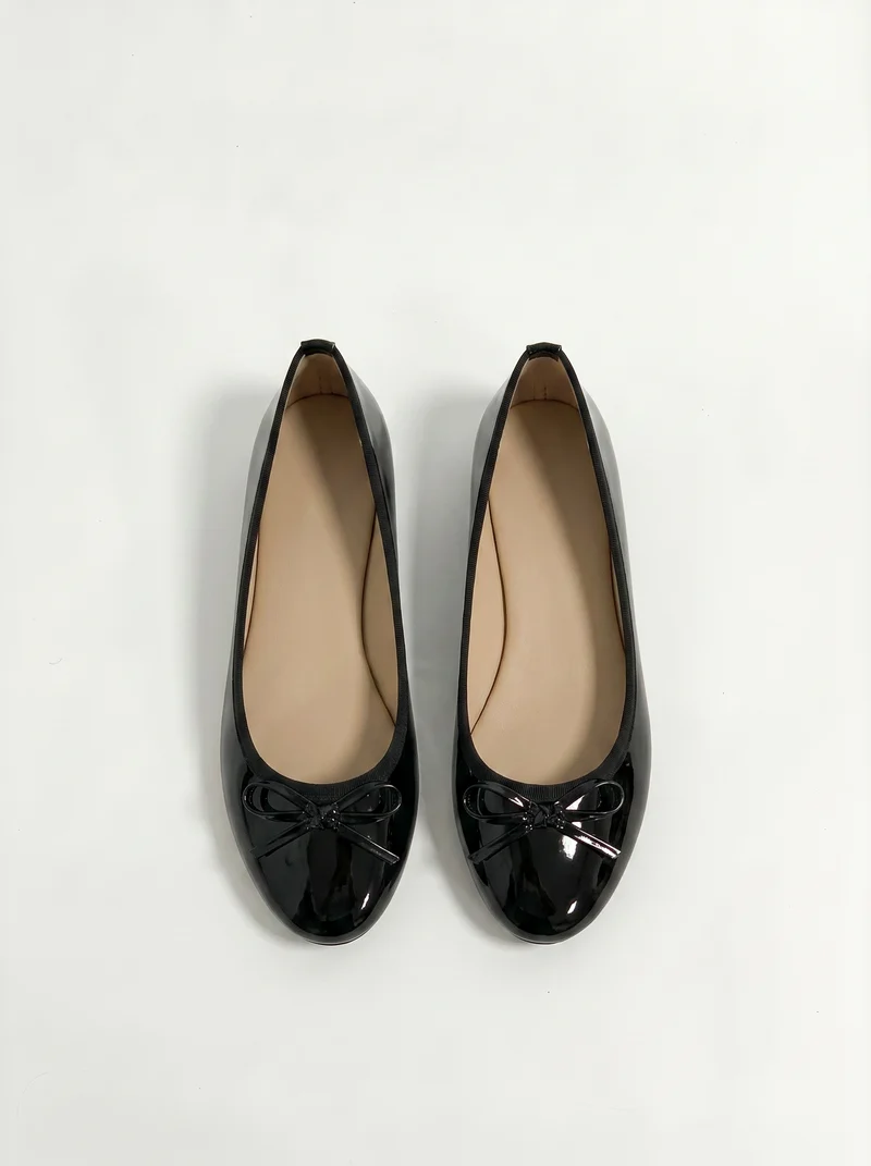Ballerina in vernice nera con fiocco - Nero