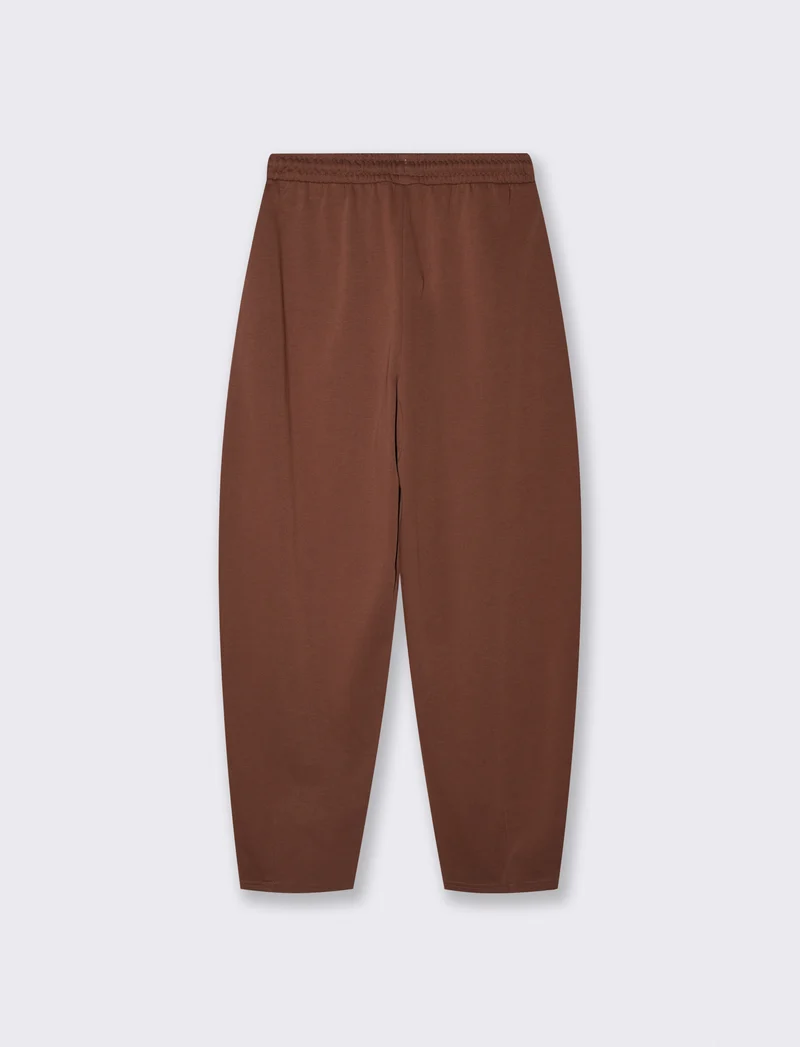 Pantalone basico con vita arricciata - Marrone cioccolato