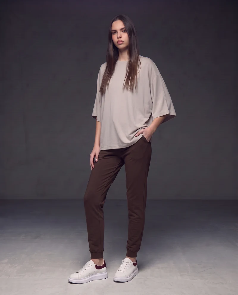 T-shirt girocollo con maniche a pipistrello - Beige grano