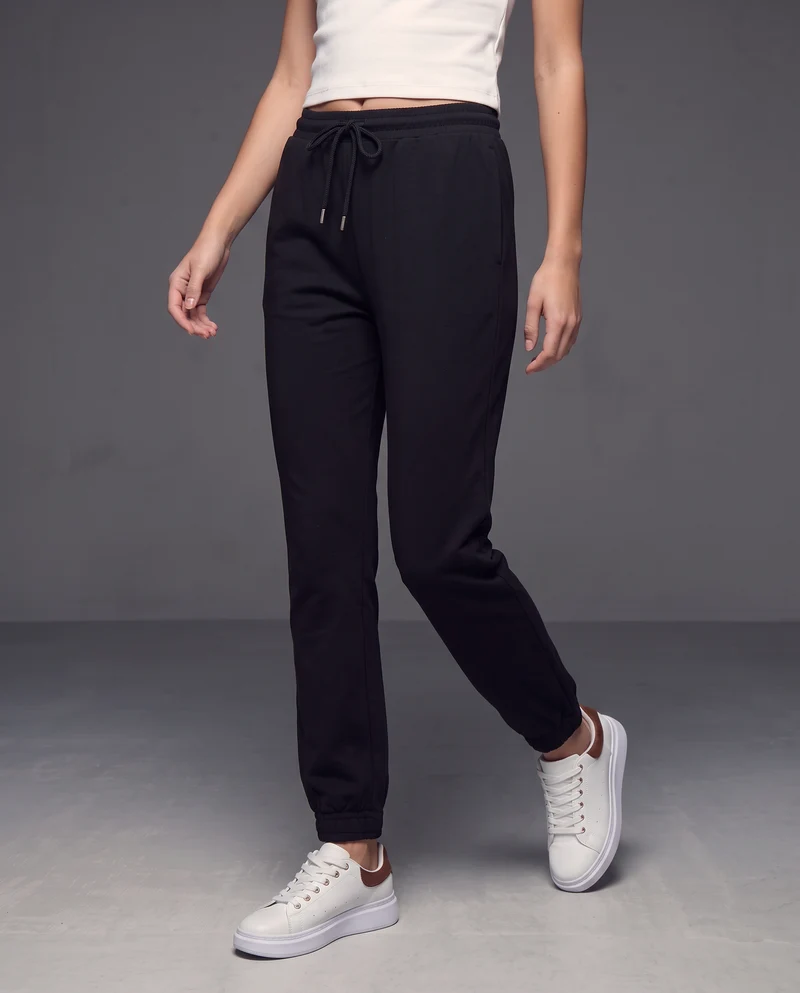 Pantaloni tuta con coulisse in vita - Nero