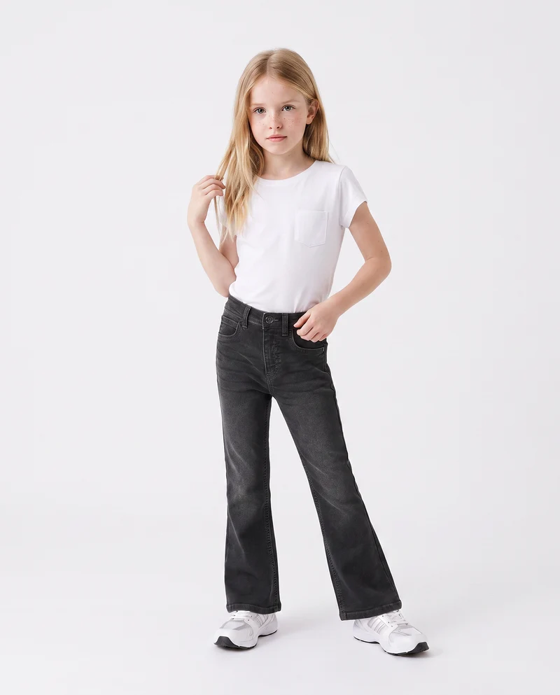 Jeans da bambina in denim svasati - Nero