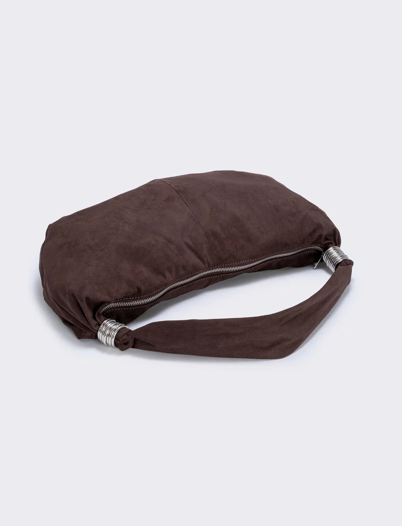 Borsa mezzaluna in suede con anelli - Marrone