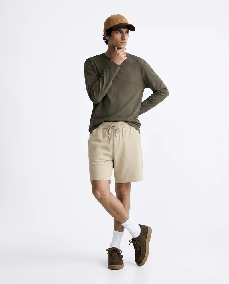 T-shirt slim fit a coste girocollo - Verde kaki