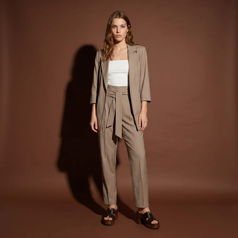 Pantaloni alla Caviglia con Cintura Vita - Grigio fango