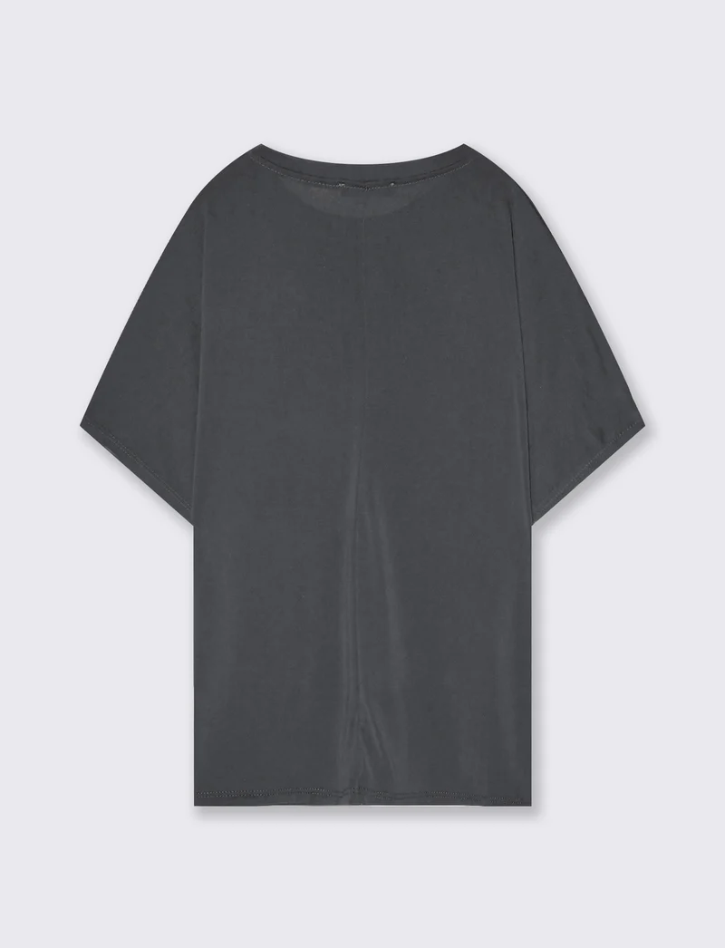 T-Shirt: Vestibilità Morbida e Confortevole - Grigio