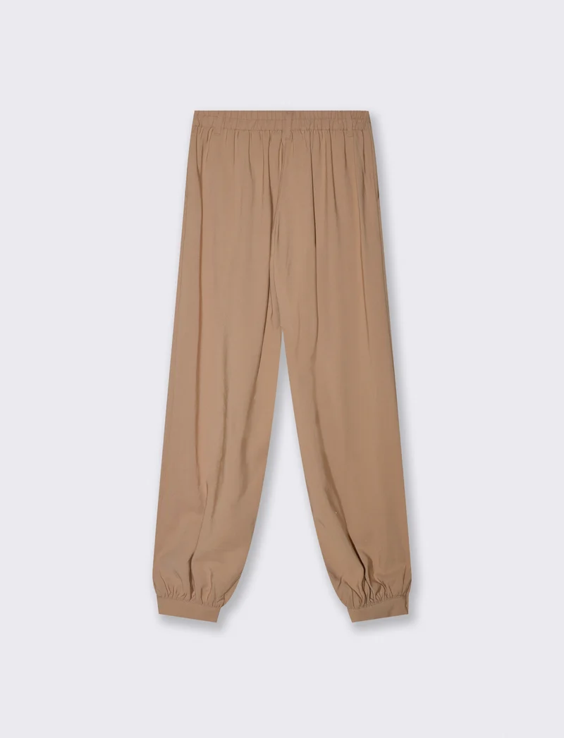 Pantaloni chinos con elastico fondo - Cammello