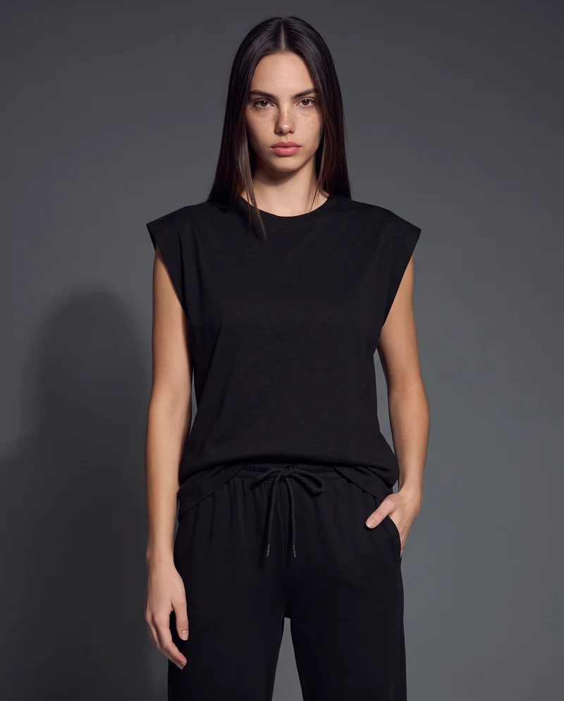 T-Shirt Manica T e Collo Tondo - Nero
