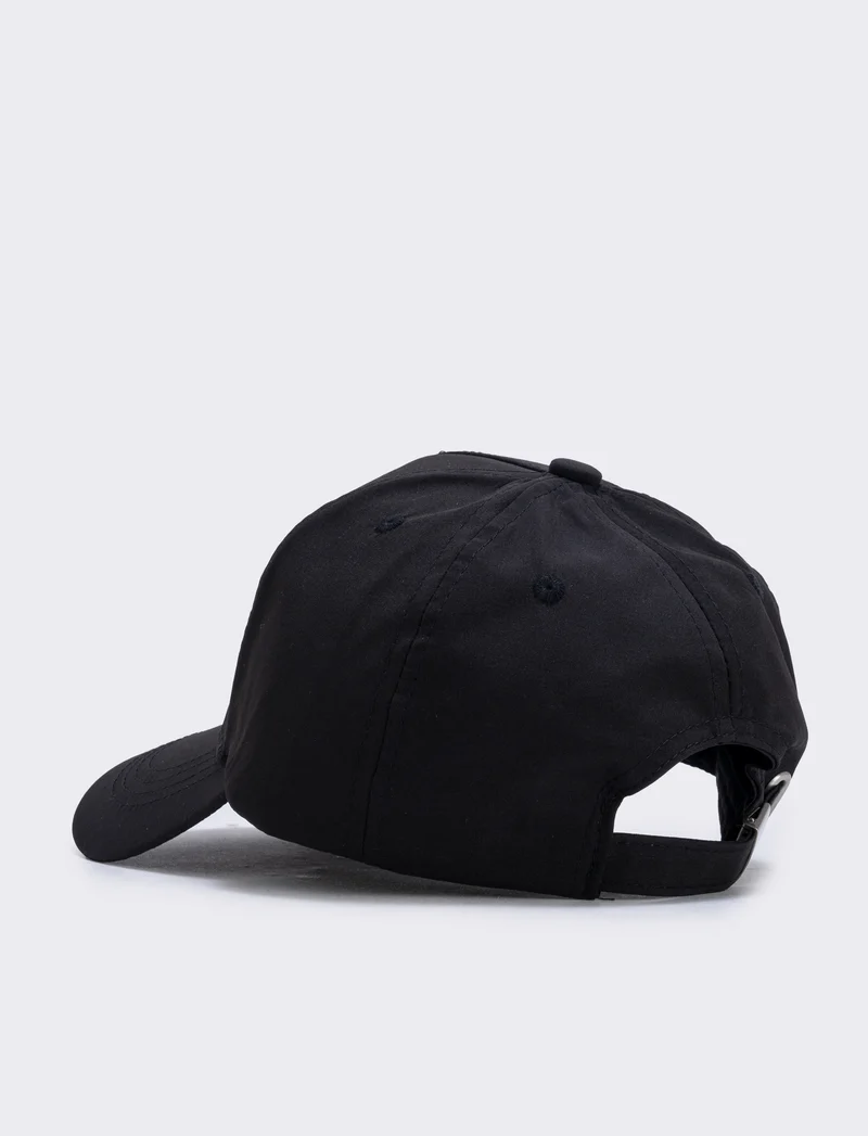 Cappello Baseball con iniziale rialzata - Var 4