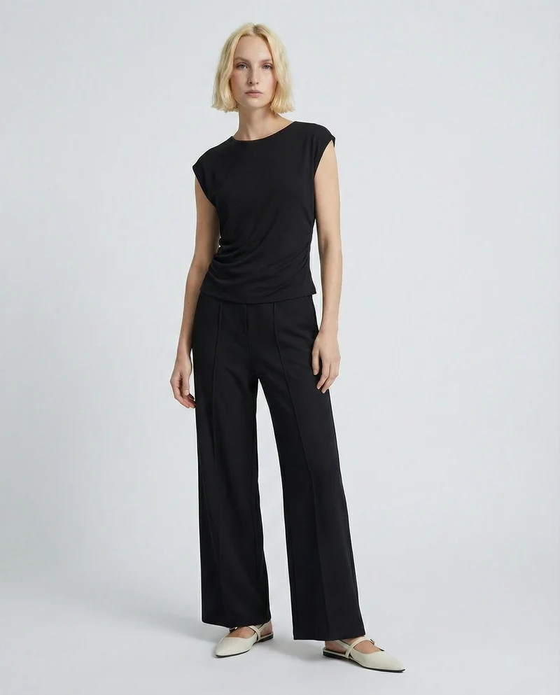 Tshirt con arricci laterali - Nero