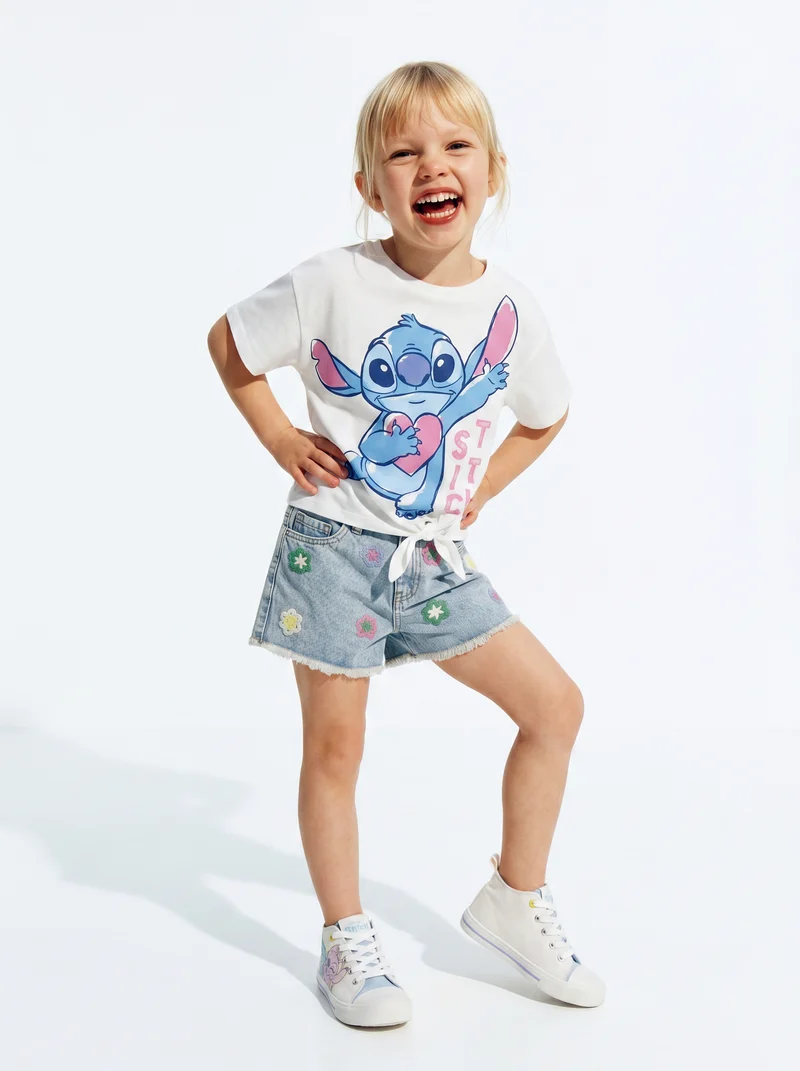 T-shirt Disney Stitch: 3 stili unici - Bianco