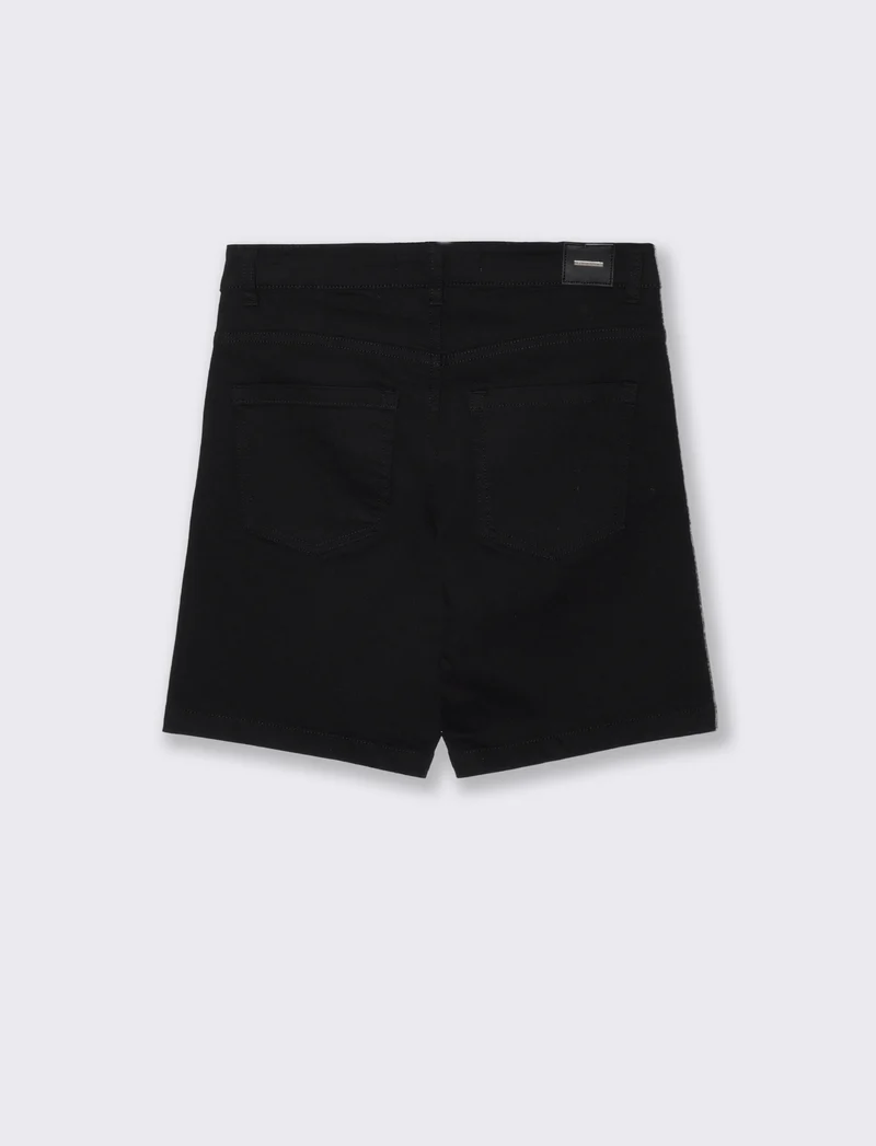 Bermuda Denim Vita Media Skinny - Nero