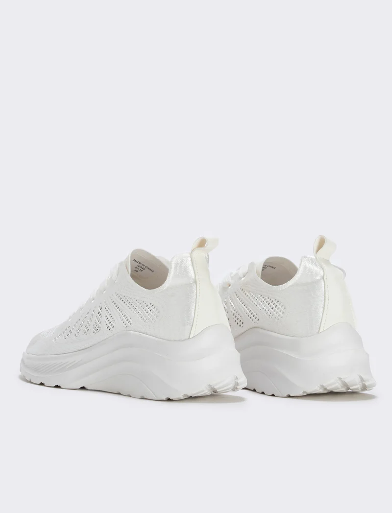 Sneakers in tessuto effetto ricamato - Bianco